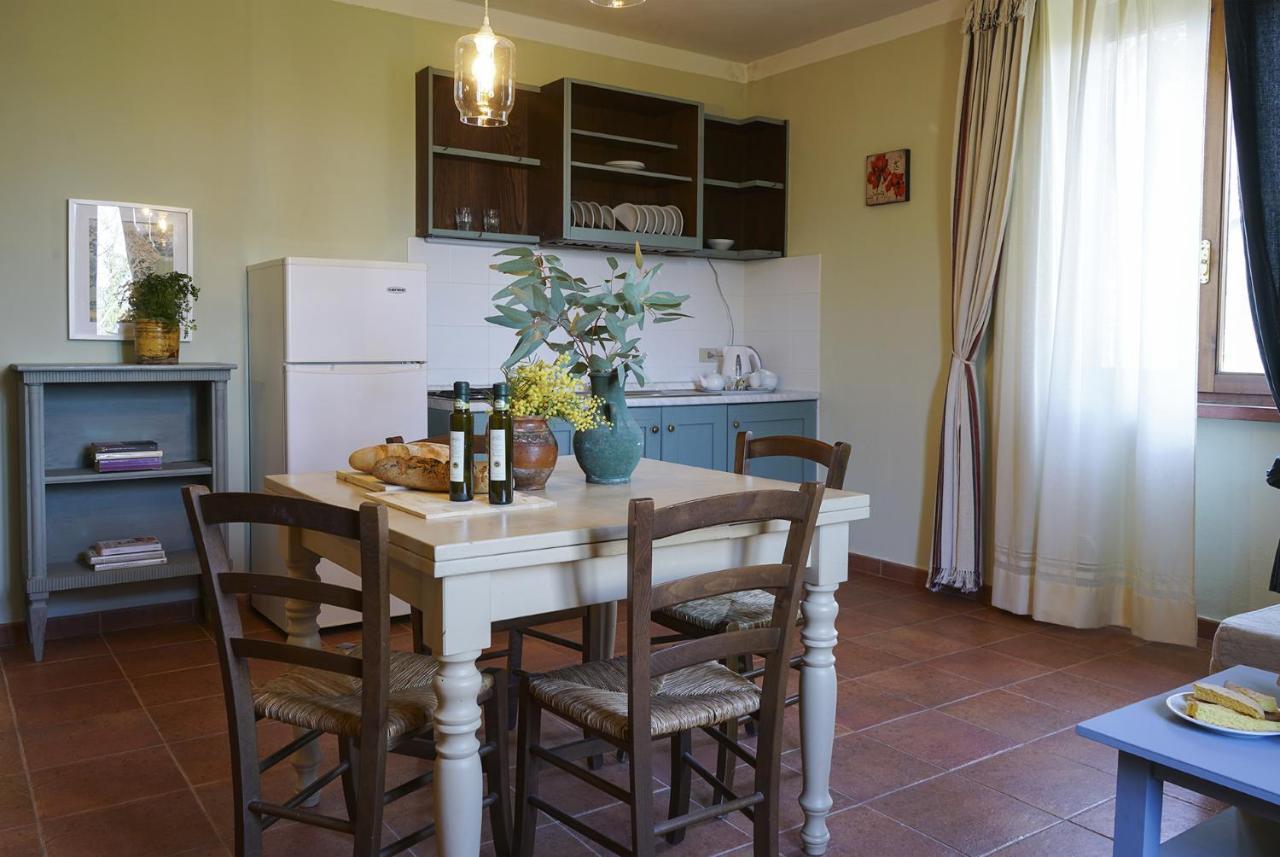 Locanda Degli Alberi Sassetta Kültér fotó