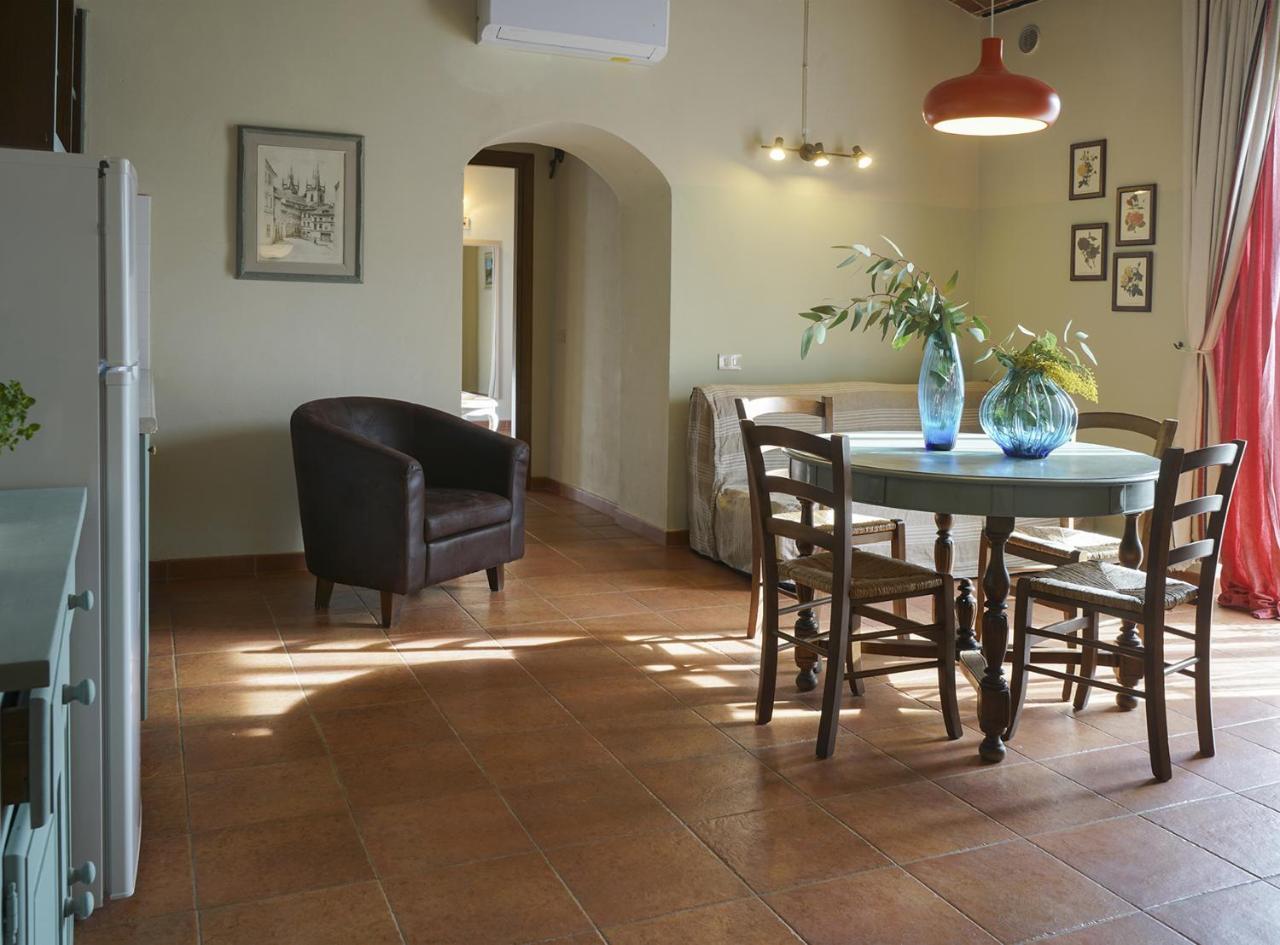 Locanda Degli Alberi Sassetta Kültér fotó