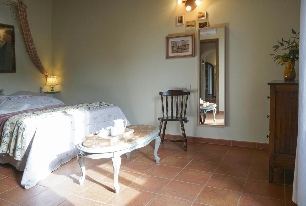 Locanda Degli Alberi Sassetta Kültér fotó