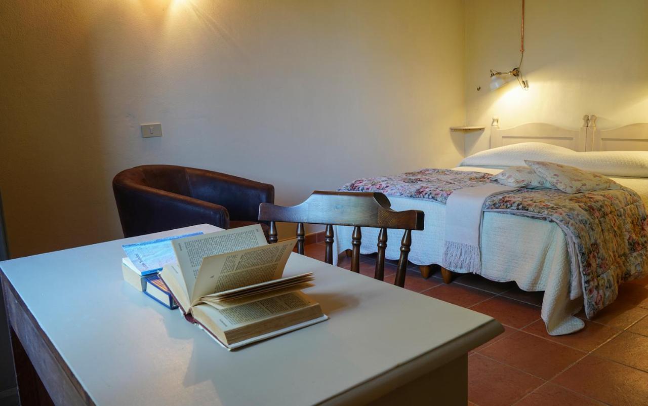 Locanda Degli Alberi Sassetta Kültér fotó